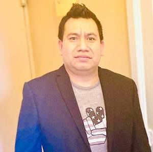 Meet your Posher, Adan